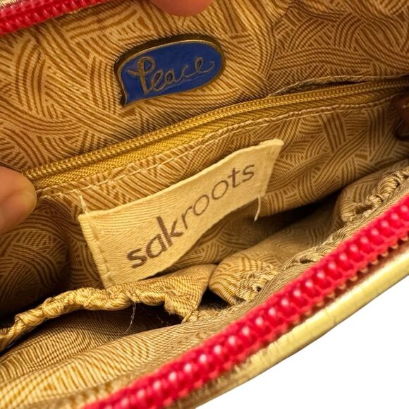 Sakroots Artists Circle Flower Power Coated Crossbody Purse Adjustable Strap - Picture 8 of 10